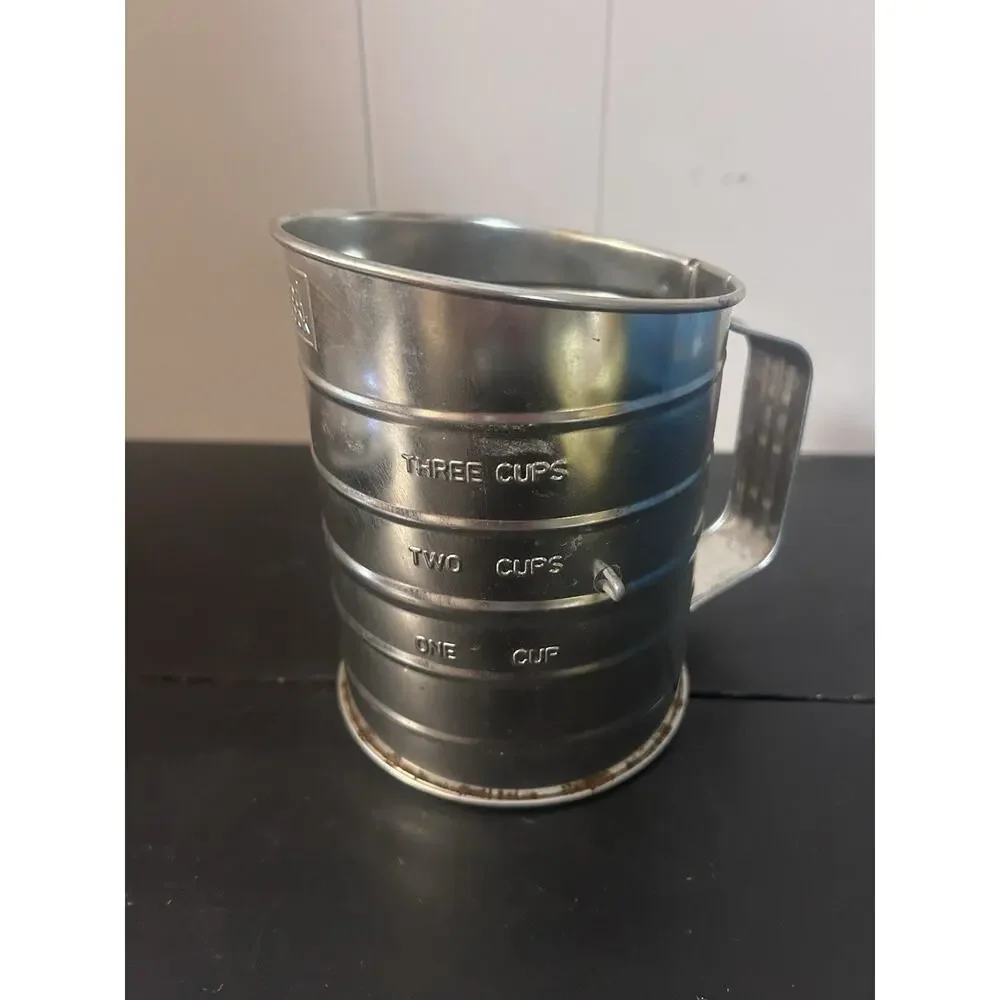 Vintage Good Cook 3 Cup Flour Sifter Metal Hand Crank Wood Handle Baking